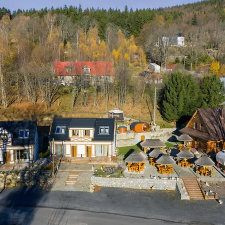 Osada Ducha Gor Feriehus *